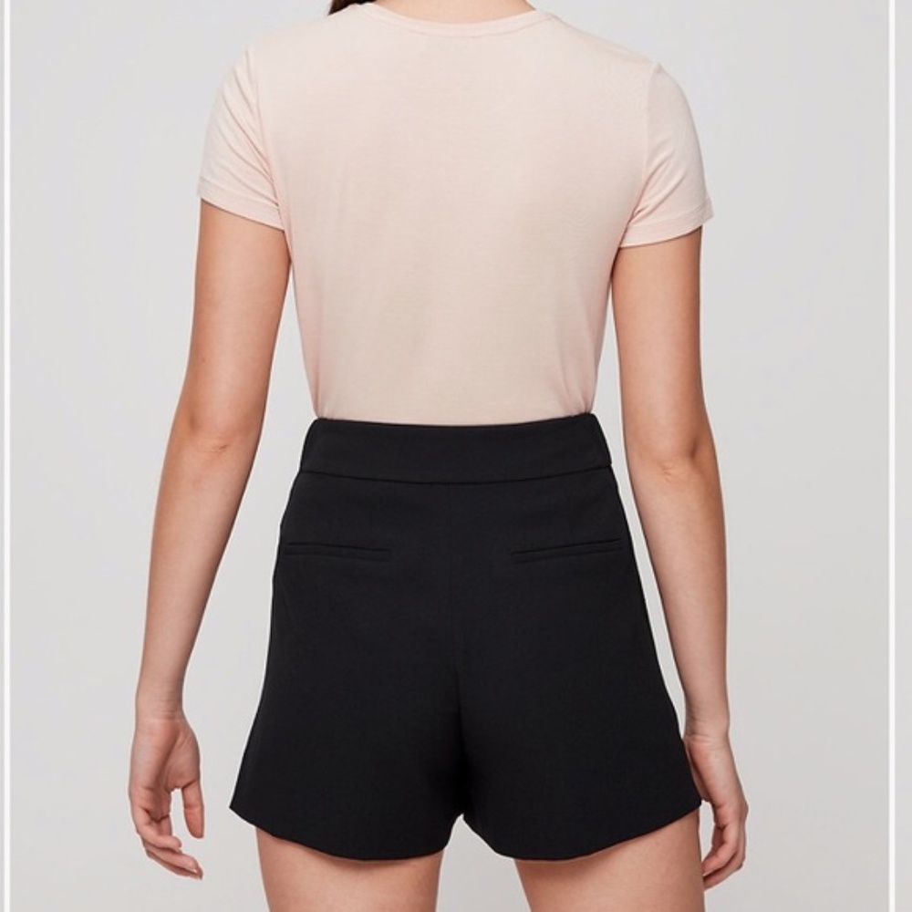 Aritzia Babaton Hikaru Skort in black sz 00 - Picture 3 of 4